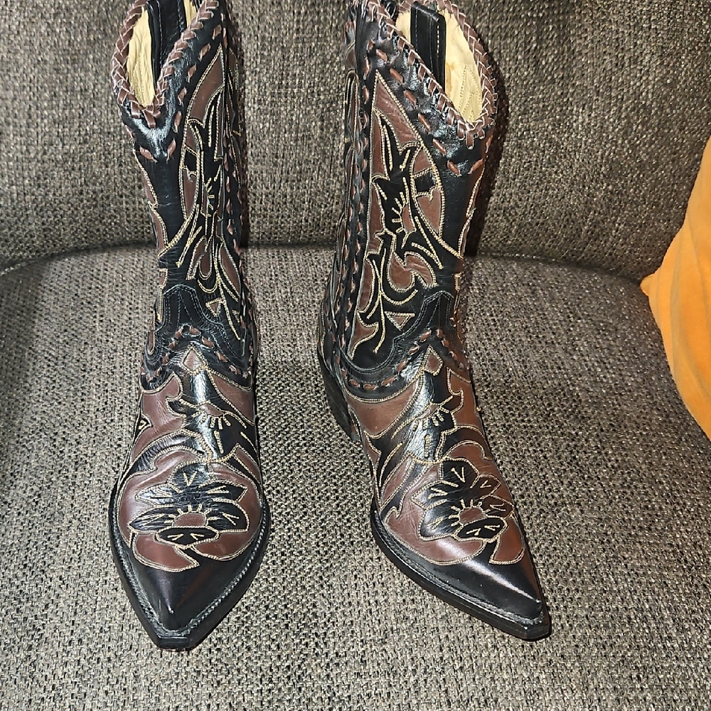 Old Gringo Black and Brown Embroidered Boots